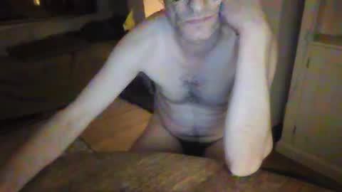 tiddles12345 online show from October 25, 2025, 8:47 pm