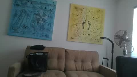 JustMe online show from February 9, 2025, 10:32 pm