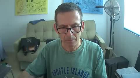 JustMe online show from April 30, 2026, 7:53 pm