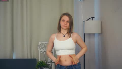 Lily online show from March 3, 2026, 8:09 am