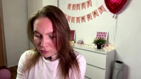 Kallie online show from April 2, 2026, 2:04 pm