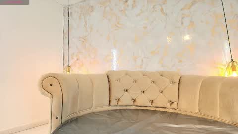 Tifani brown online show from February 13, 2026, 12:01 pm