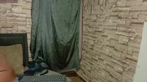 Snapshot of tifanny_fiire chatting on April 12, 2026, 11:37 am leidy online show from April 12, 2026, 11:37 am