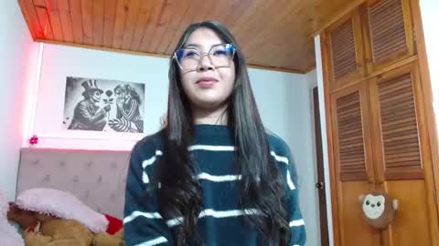 Tifanny online show from October 26, 2025, 4:40 am