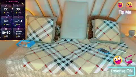 Tifannysexy69 online show from October 14, 2025, 7:58 pm