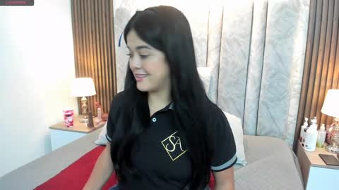 Tiff3 online show from February 7, 2025, 2:40 am