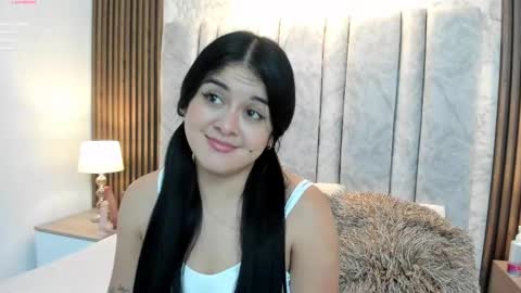 Tiff3 online show from February 9, 2025, 5:29 am