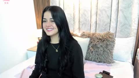 Tiff3 online show from February 13, 2025, 3:07 am