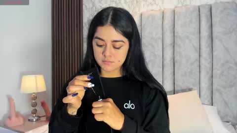 Tiff3 online show from October 20, 2025, 8:09 pm