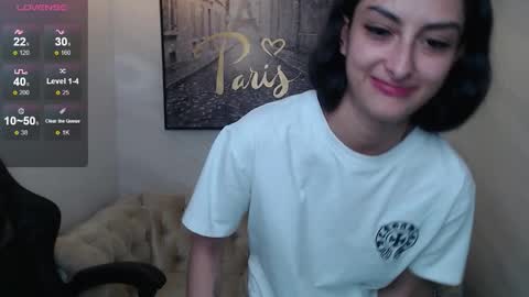 Hi Stream 800 to 1400 online show from November 25, 2025, 1:11 pm