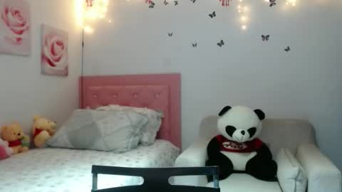 Tifany online show from March 4, 2026, 10:54 am