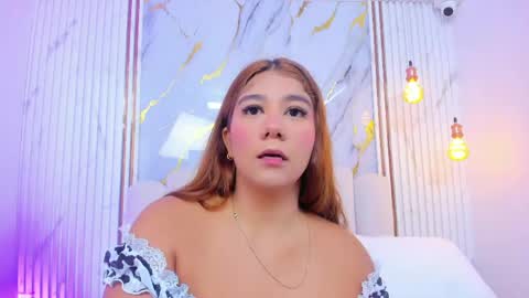 Tifany  online show from June 4, 2026, 8:37 pm