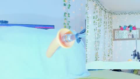 Tiffanny online show from October 8, 2025, 9:29 am