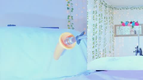 Tiffanny online show from October 9, 2025, 9:29 am