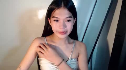 Snapshot of tiffany_amberx chatting on May 27, 2026, 10:01 am tiffany_amberx online show from May 27, 2026, 10:01 am
