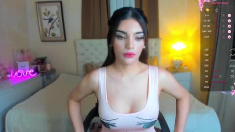 Tiffany online show from December 14, 2024, 10:39 pm