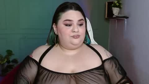 dont forget ask for custom vids  online show from January 3, 2025, 5:28 am