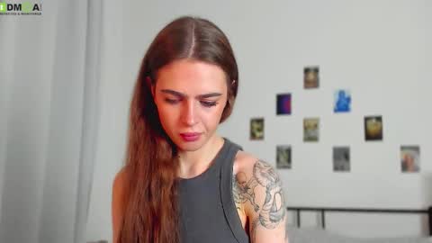 tiffany online show from November 21, 2025, 9:46 pm