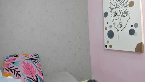 tiffany_mendez online show from October 16, 2025, 12:06 pm