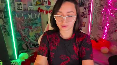 tiffany_robinson online show from February 14, 2026, 8:33 am