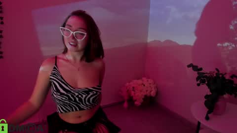 tiffany_robinson online show from April 21, 2026, 3:13 am