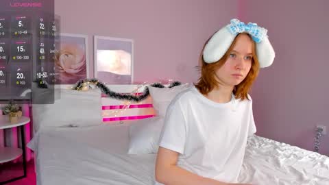 tiffany_roy online show from December 29, 2024, 5:53 am