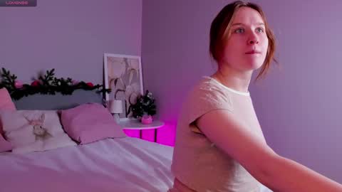 tiffany_roy online show from January 15, 2025, 2:49 am