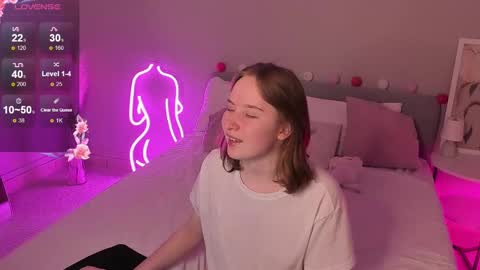 tiffany_roy online show from January 26, 2025, 5:23 am