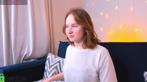 tiffany_roy online show from January 27, 2025, 2:42 am