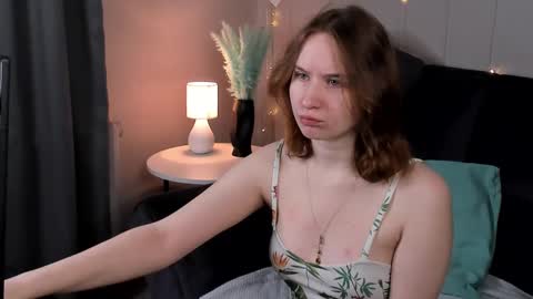 tiffany_roy online show from February 6, 2025, 2:55 am