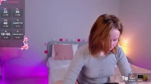 tiffany_roy online show from February 20, 2025, 5:55 am