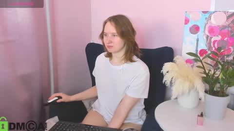 tiffany_roy online show from February 25, 2025, 3:42 am