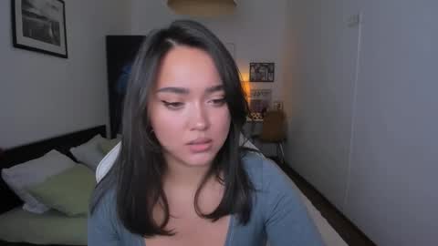  Tiffany  online show from December 12, 2024, 6:10 pm