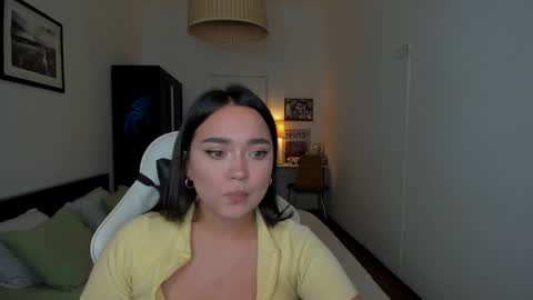  Tiffany  online show from December 13, 2024, 11:39 pm