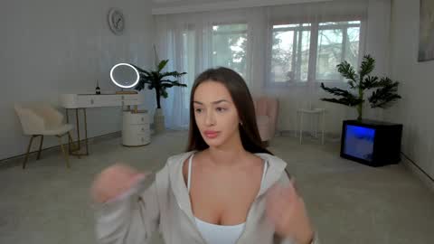 Tiffany Houston online show from January 13, 2025, 7:11 am