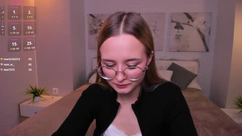 Tiffany online show from February 3, 2025, 5:03 pm