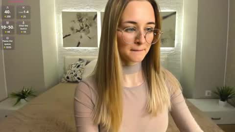 Tiffany online show from March 11, 2025, 11:55 am