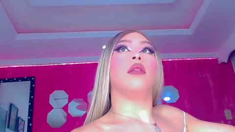 tiffanymackensyy69 online show from November 8, 2025, 1:50 am