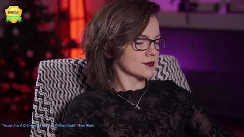 tiffanyriox online show from December 5, 2024, 2:53 am