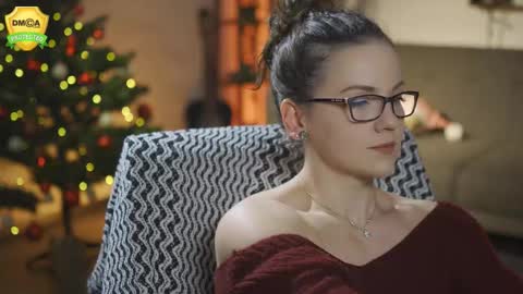 tiffanyriox online show from December 20, 2025, 1:45 am