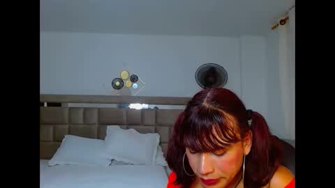 Snapshot of tiffanythickxox chatting on May 27, 2026, 1:57 am Tiffany online show from May 27, 2026, 1:57 am