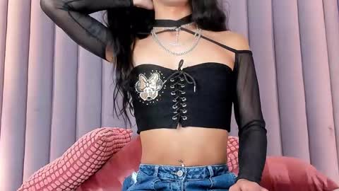 Tiffany  online show from September 27, 2025, 7:41 pm