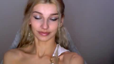 Snapshot of tigerblooood chatting on May 12, 2026, 12:08 am Ask me online show from May 12, 2026, 12:08 am