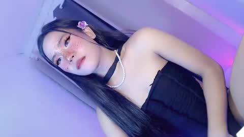 tight_elliana online show from September 24, 2025, 11:02 am