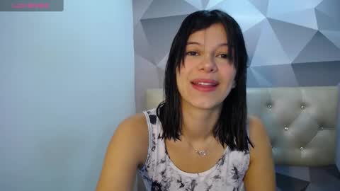 Catalina online show from February 20, 2025, 11:09 am