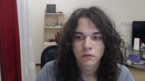 Snapshot of tiiiiiiiiiim chatting on August 7, 2026, 2:02 am Tim online show from August 7, 2026, 2:02 am