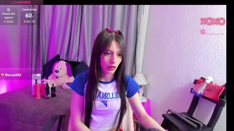 tiinajonus_ online show from July 24, 2026, 4:54 am