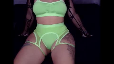 tiinkerbell26 online show from February 20, 2026, 3:58 am
