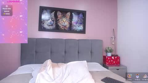 tiiny emilly online show from December 19, 2025, 8:16 pm