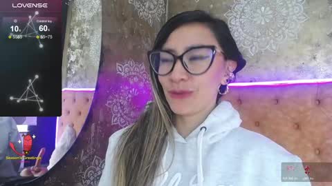 TILA TEQUILA online show from March 8, 2025, 6:58 pm